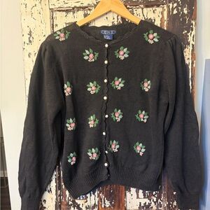 Cottagecore Embroidered floral vintage cardigan. Women Medium Button sweater.